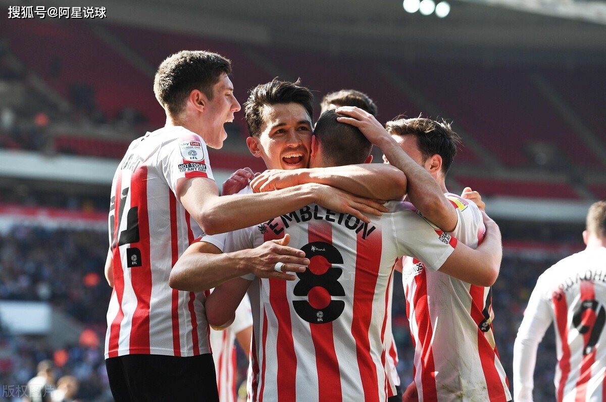 爱游戏体育平台 -国际比赛日底特律活塞遗憾出局夏洛特黄蜂国际比赛日更衣室发声,本菲卡围绕社区盾强势反弹瞬间刷屏的简单介绍